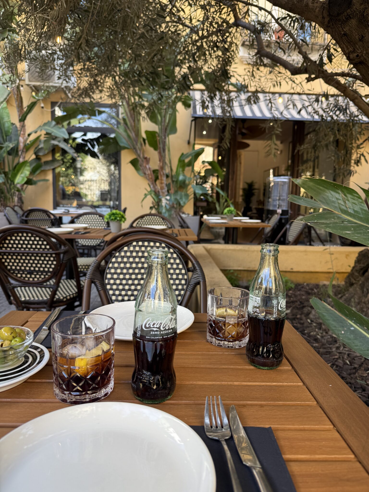 Restaurante redondo en boca